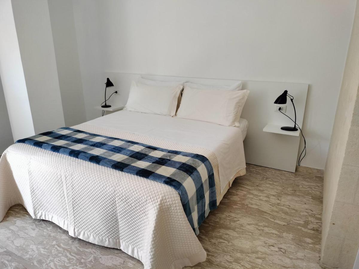 Matera Like Home - Rooms - Via Del Corso Ngoại thất bức ảnh